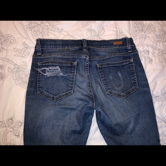 a nice pair of distressed skinny jeans - Picture 3 of 5